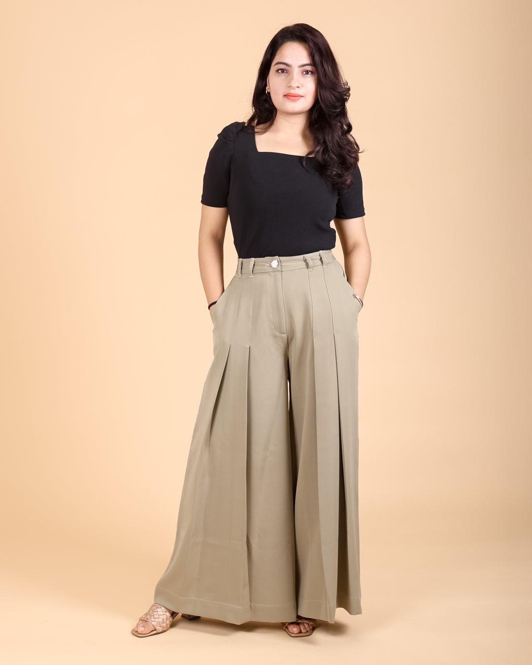 Korean Style Pleated Stretchable Pant